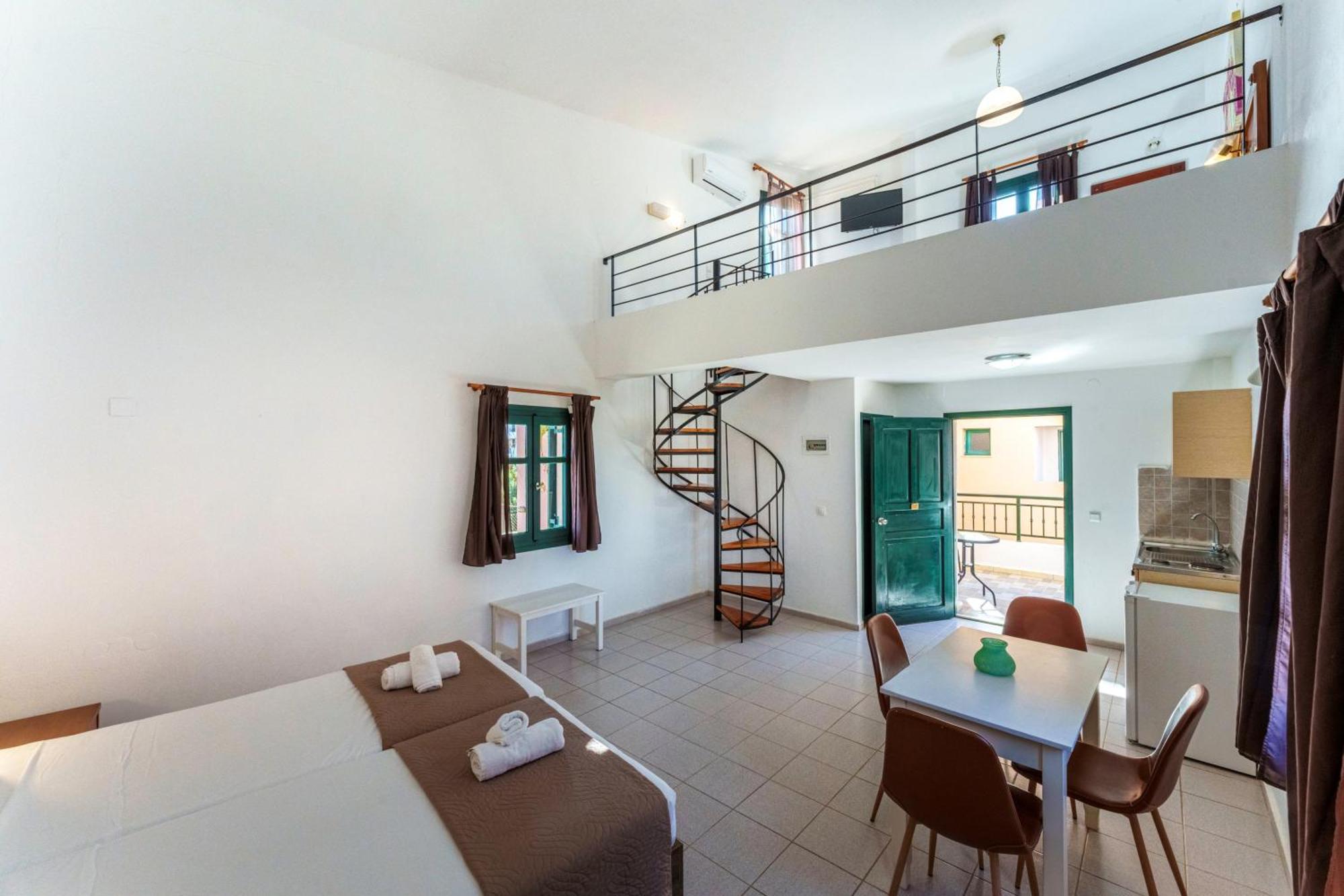 Kri-Kri Village Holiday Apts By Estia Kokkini Hani 外观 照片